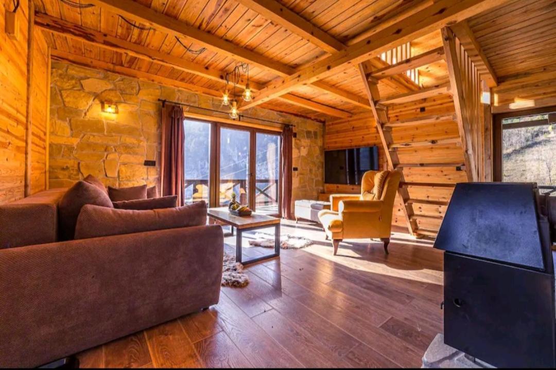 Mountain House Potkovica Lazici
